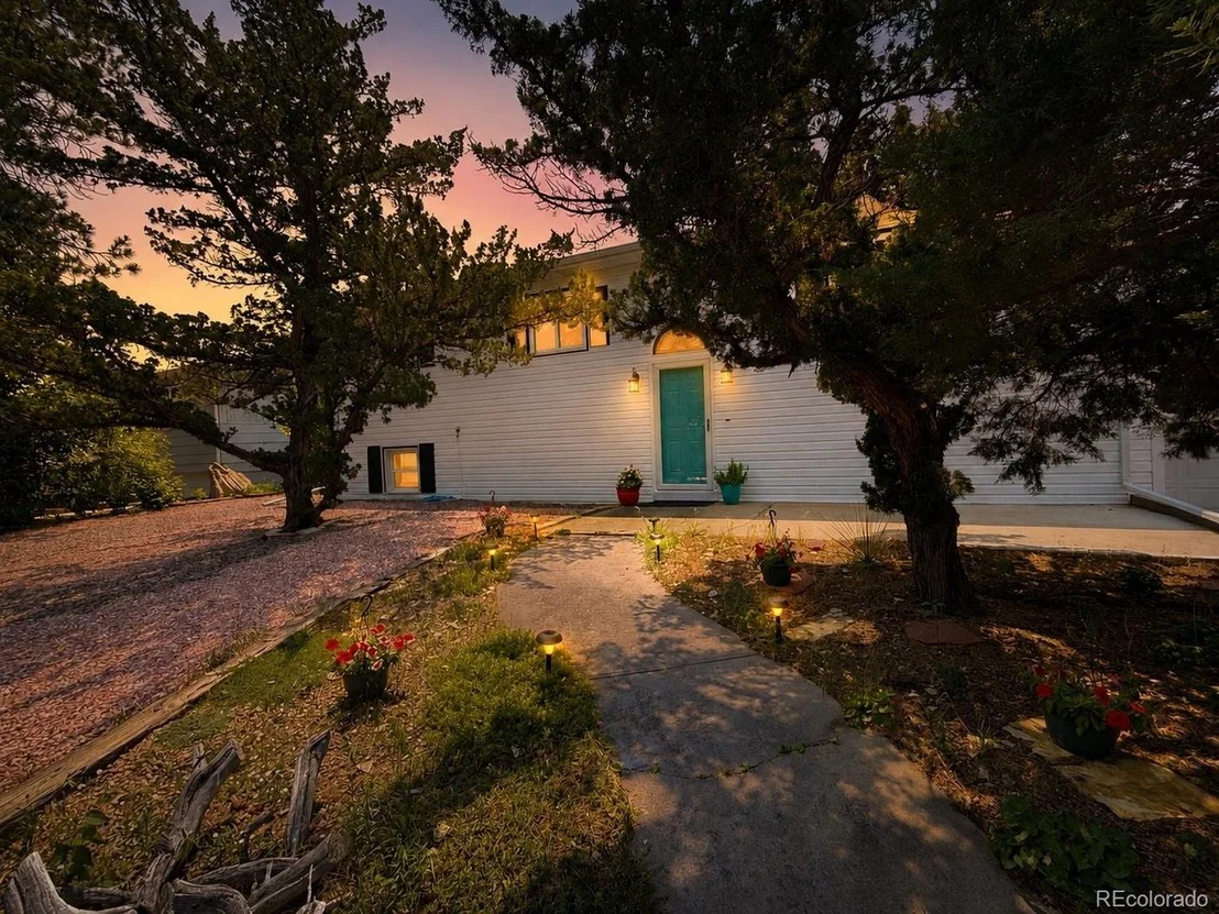 Photo of 2612 Ann Ave