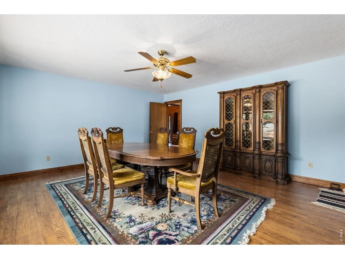 Photo of 619 Alpine Dr