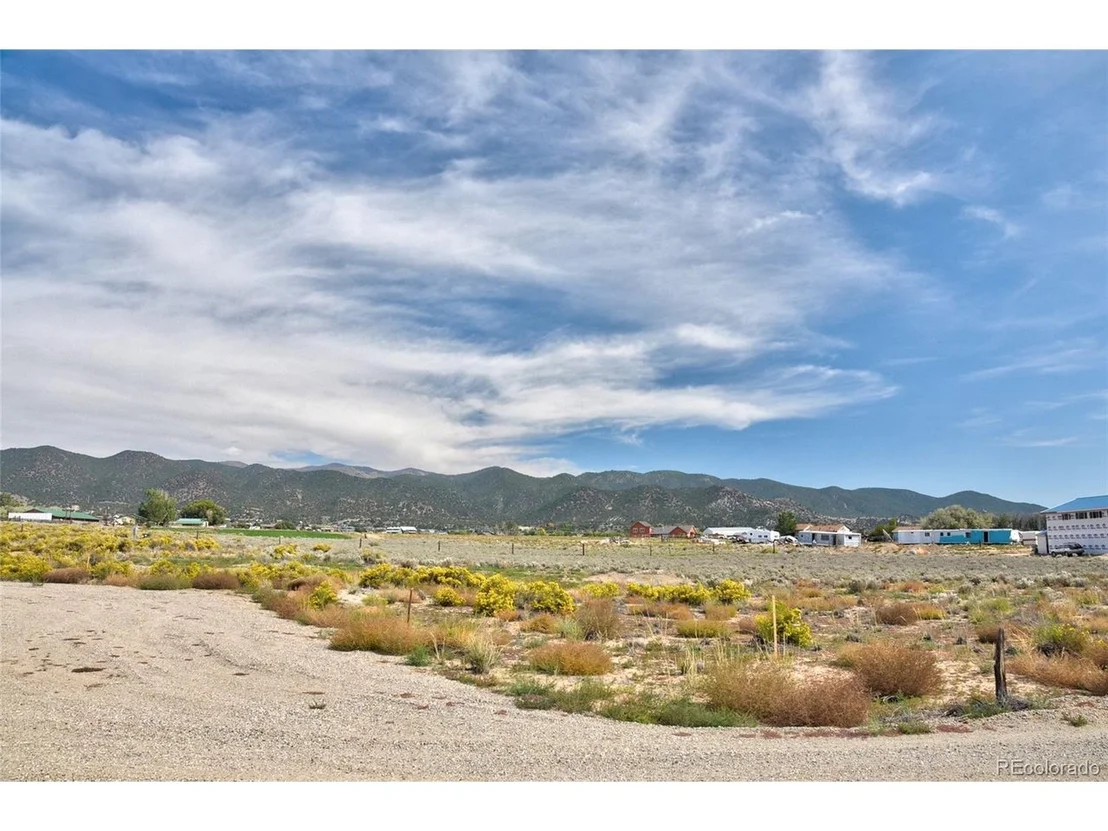 Photo of 7505 County Road 156 W