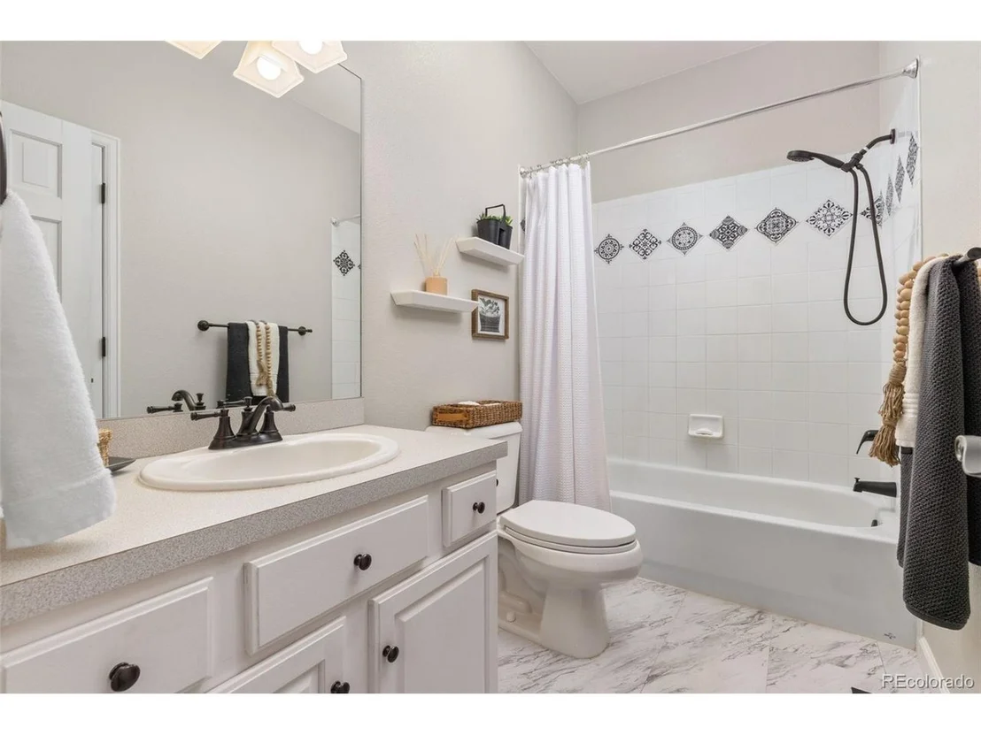 Photo of 6690 Sunset Cir