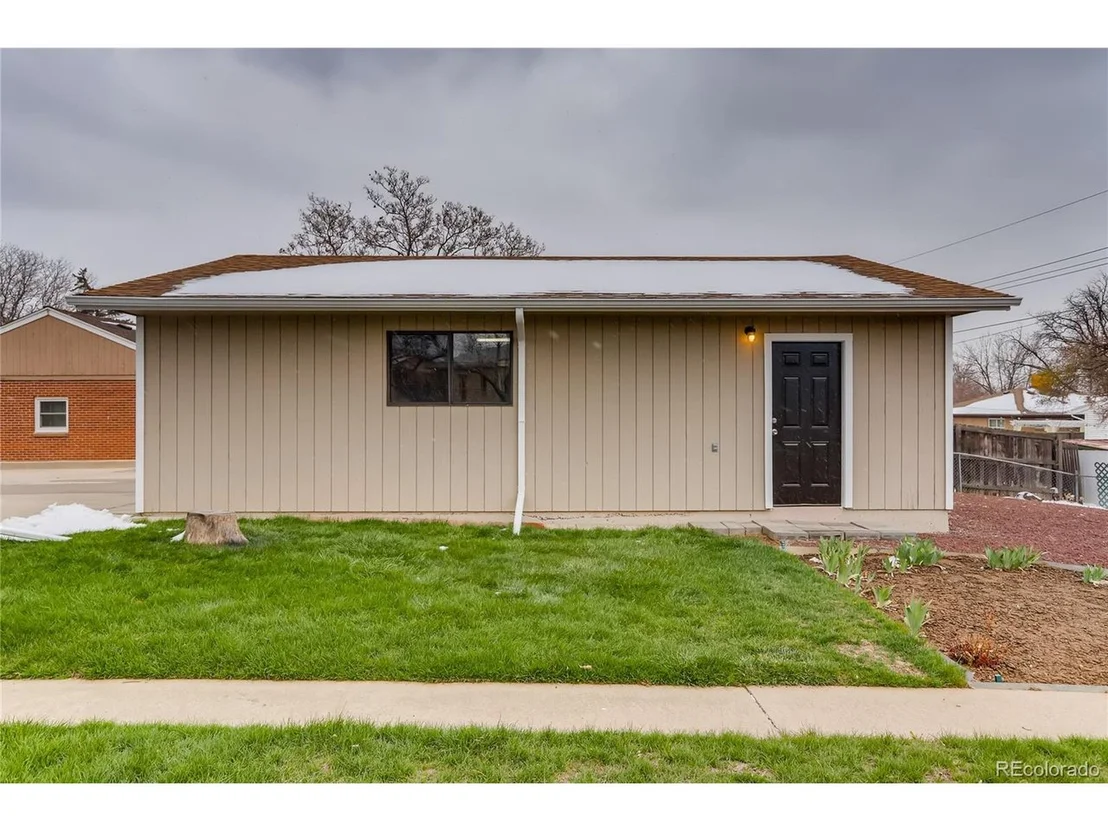 Photo of 140 Northglenn Dr