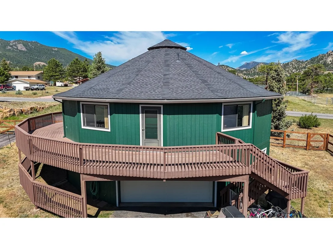 Photo of 2408 Longview Dr