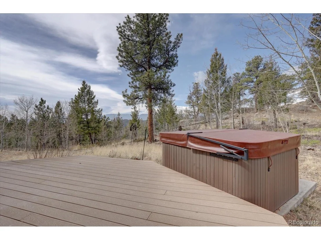 Photo of 12227 Calfee Gulch Rd