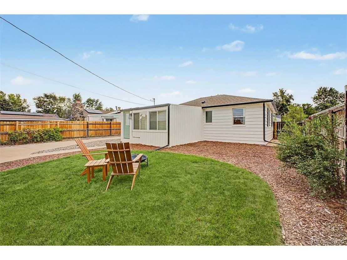Photo of 3070 W Ford Pl