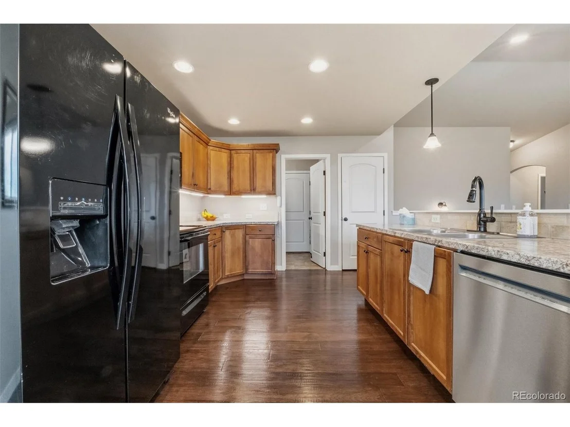 Photo of 102 11th Ave