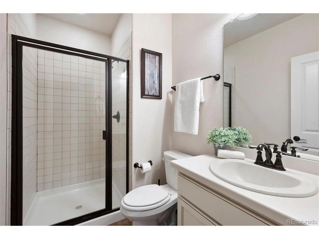 Photo of 352 Taurus Dr
