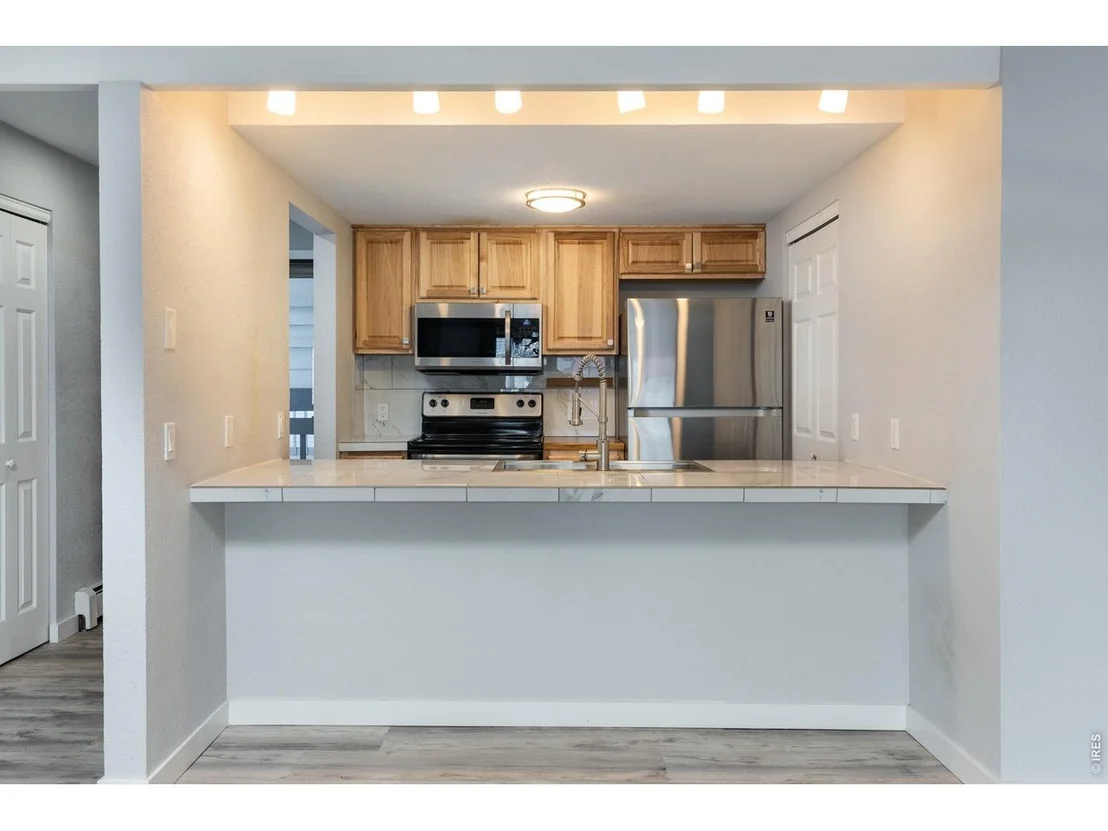 Photo of Unit 77 at 3275 34th St