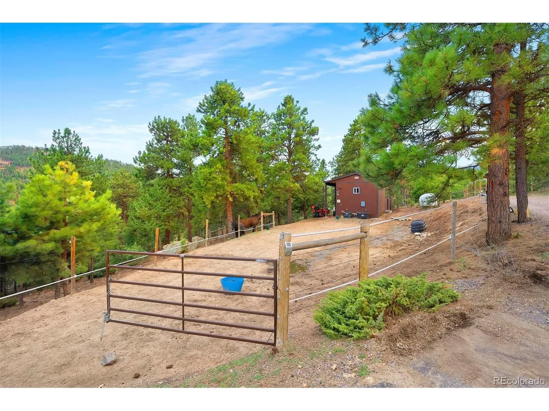 Photo of 6525 Joan Ln