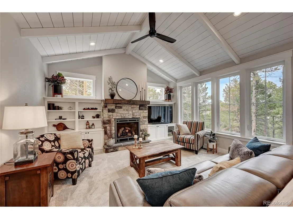 Photo of 3377 Bronco Ln