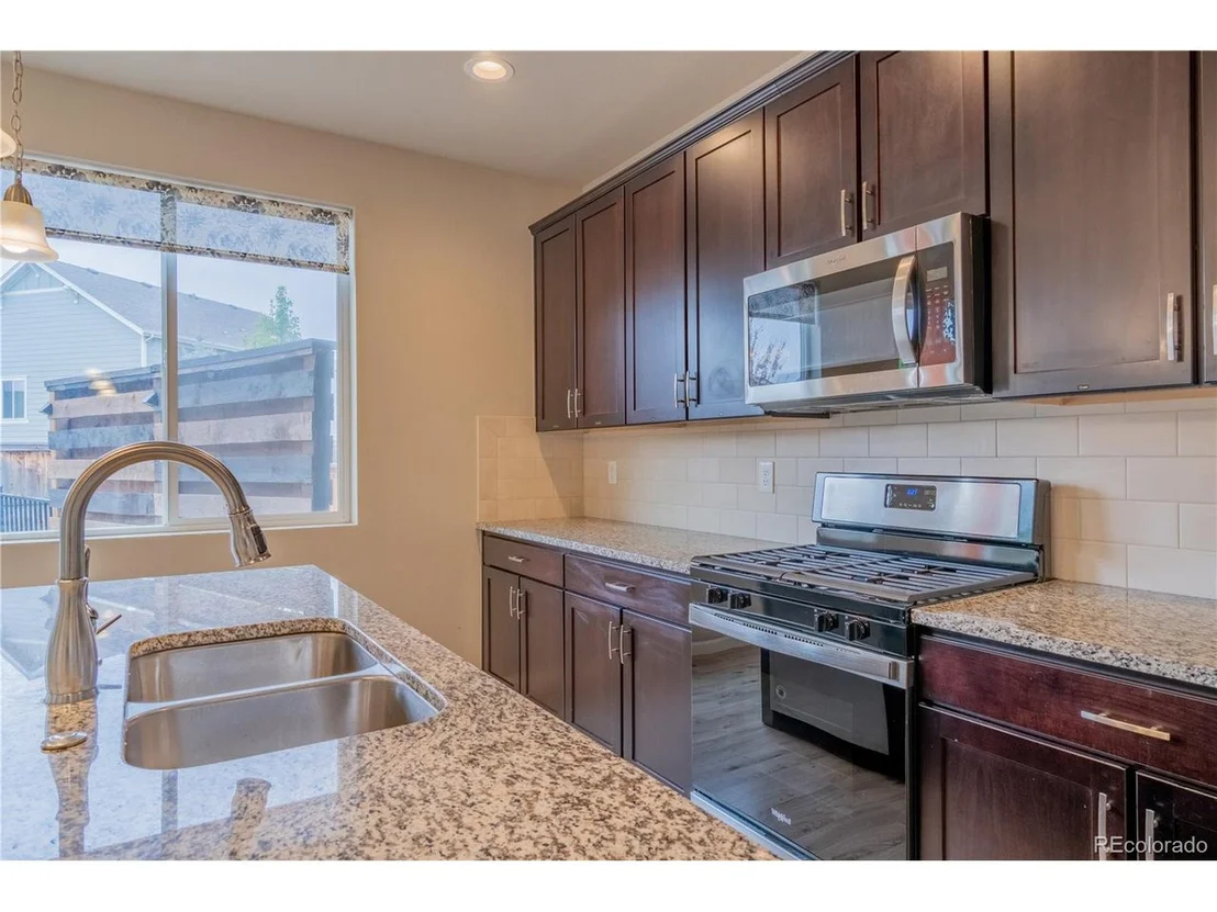 Photo of 643 Ranchhand Dr
