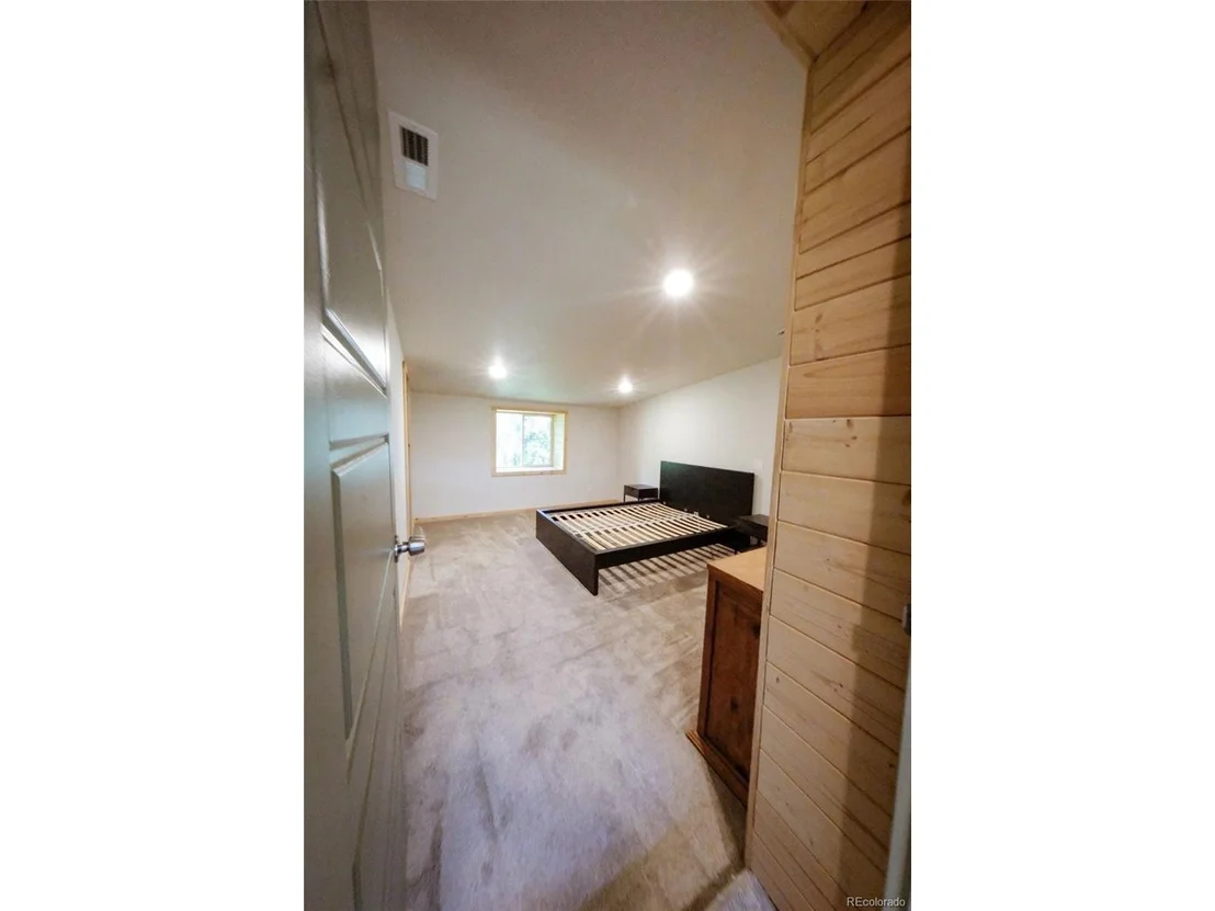 Photo of 855 Spruce St