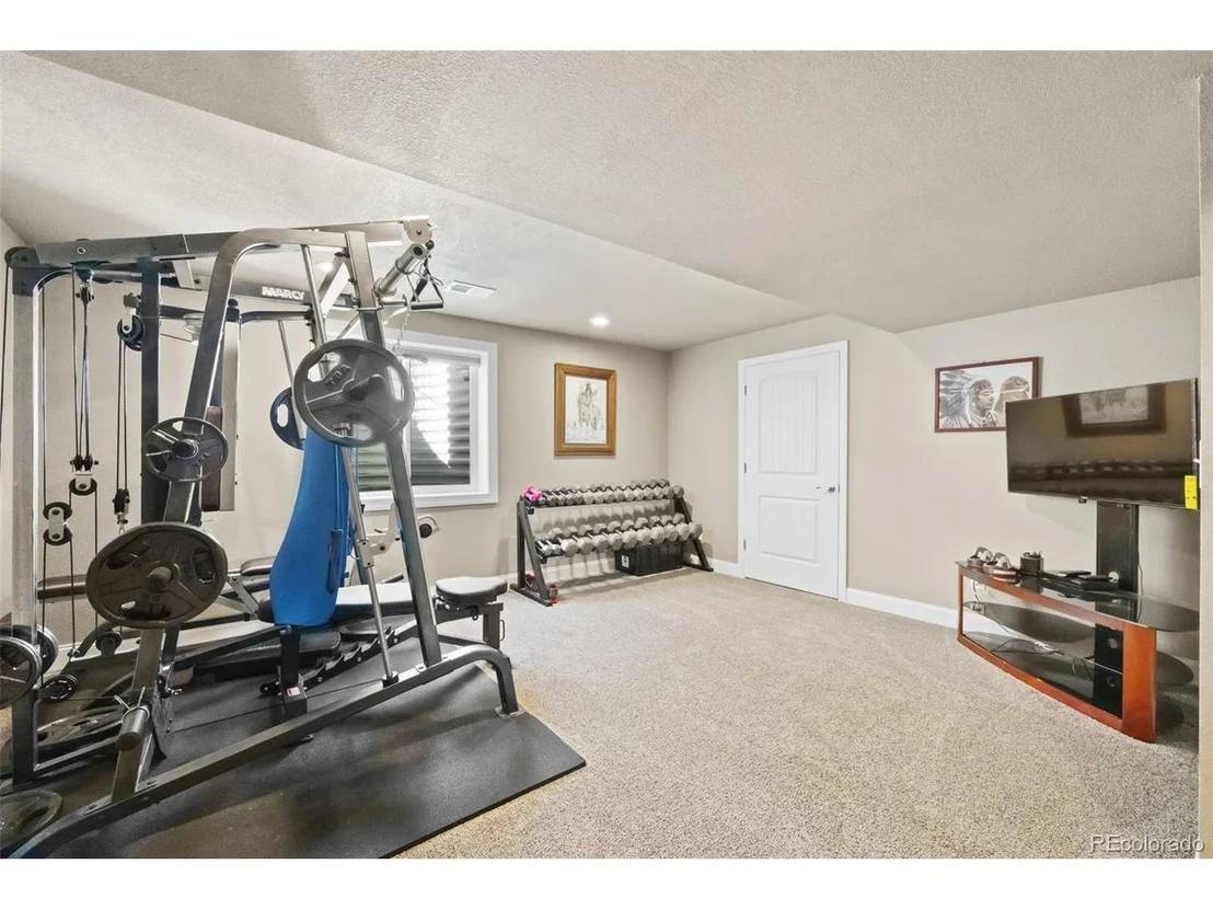 Photo of 2412 Heather Ln