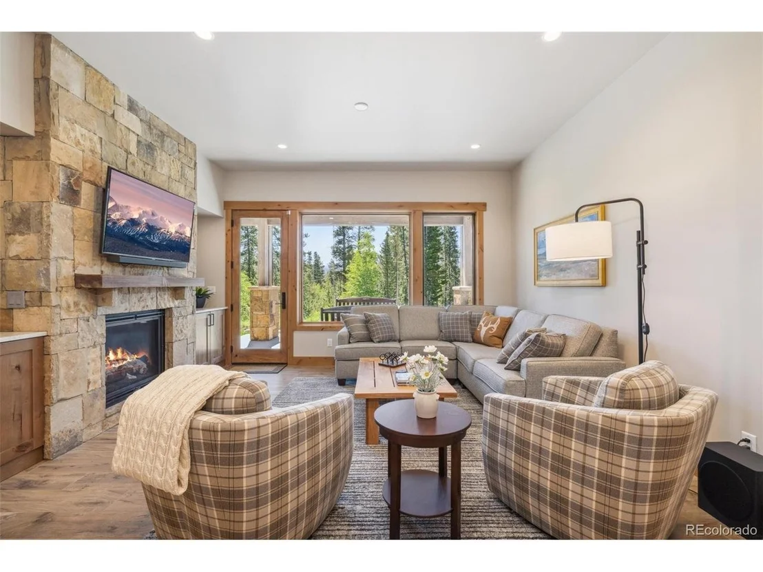 Photo of 41 Barton Ridge Dr