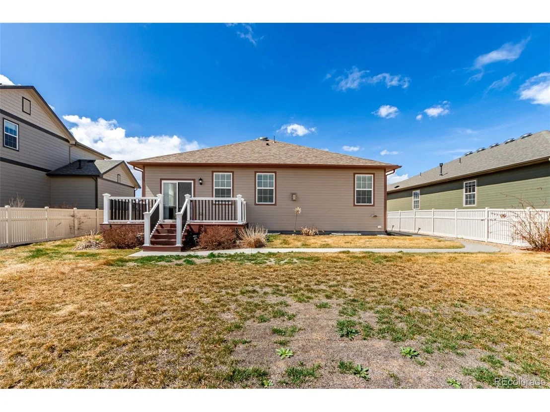 Photo of 10266 Stagecoach Ave