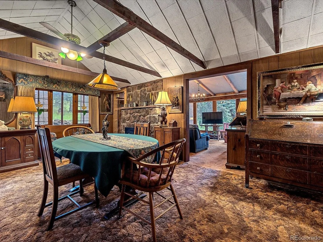 Photo of 28132 Shadow Mountain Dr