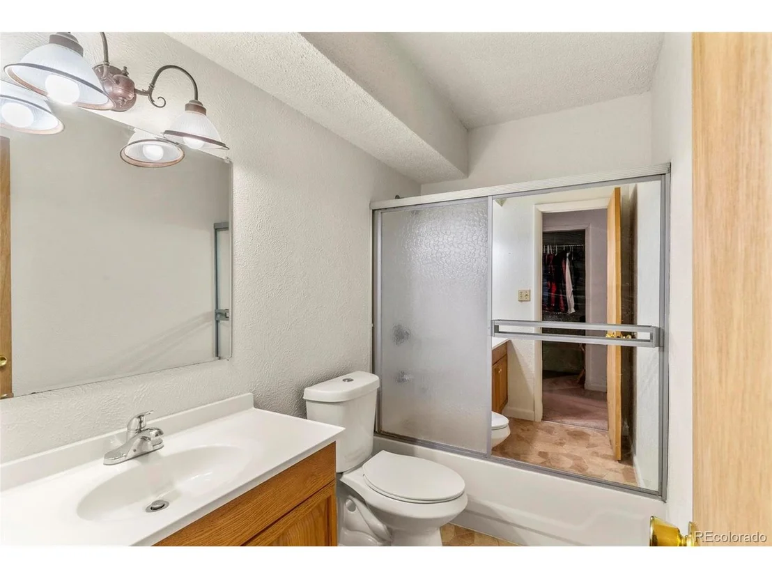 Photo of Unit D at 4249 S Mobile Cir