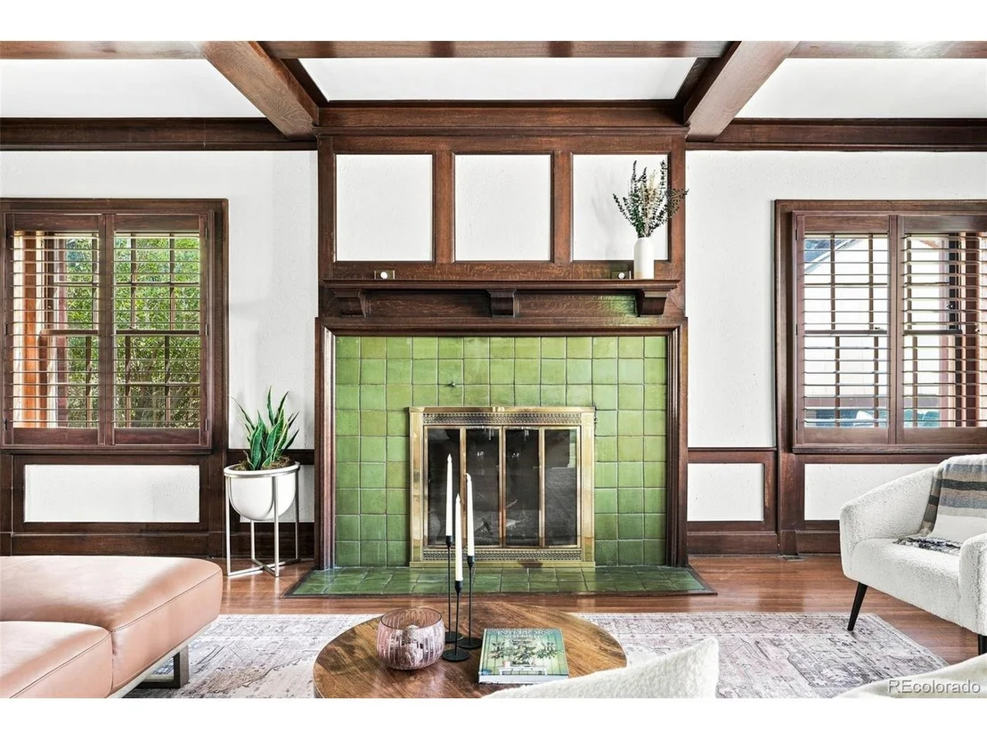 Photo of 2398 Colorado Blvd