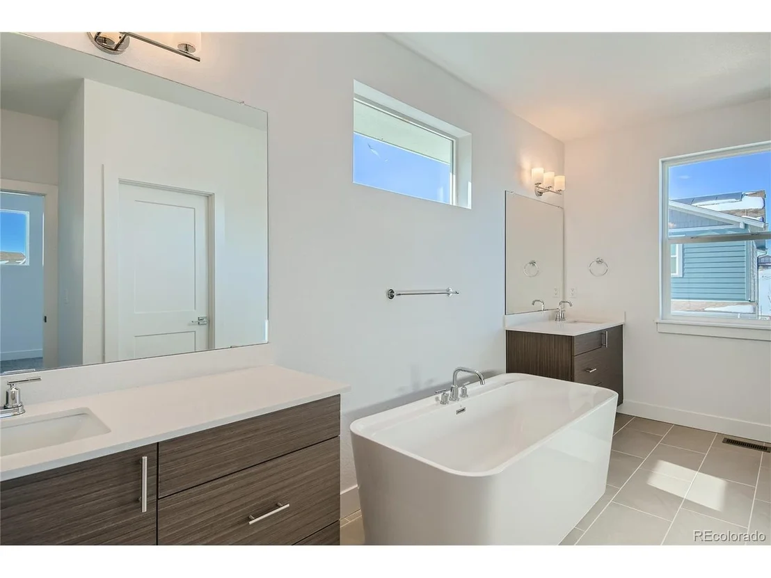 Photo of 10333 Milwaukee Circle