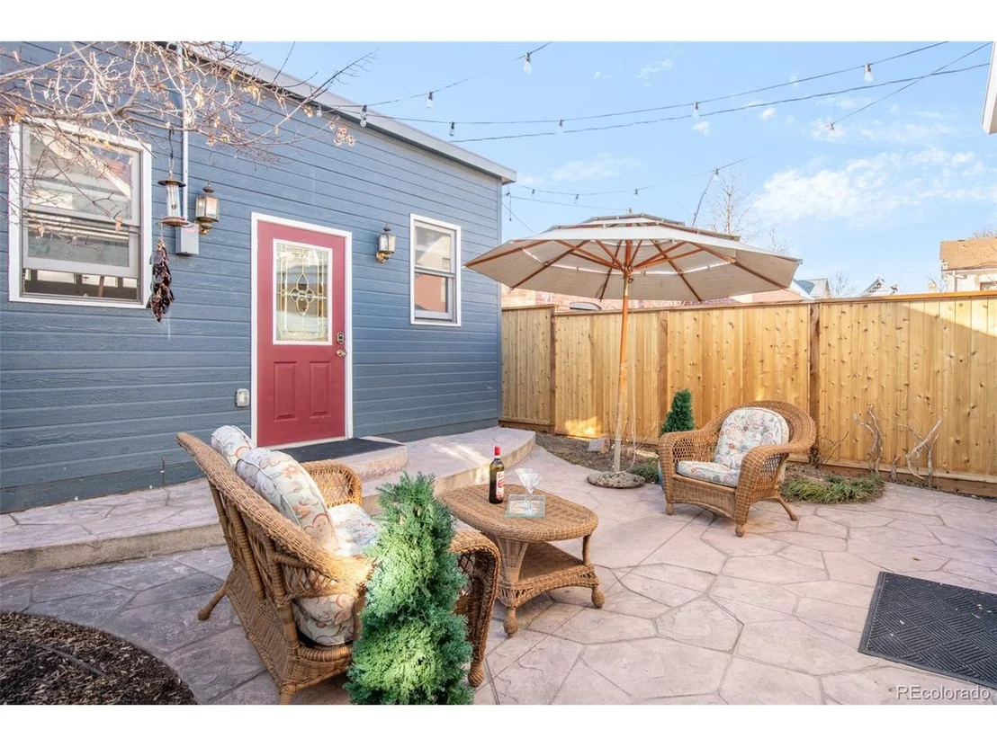 Photo of 3349 Bryant St