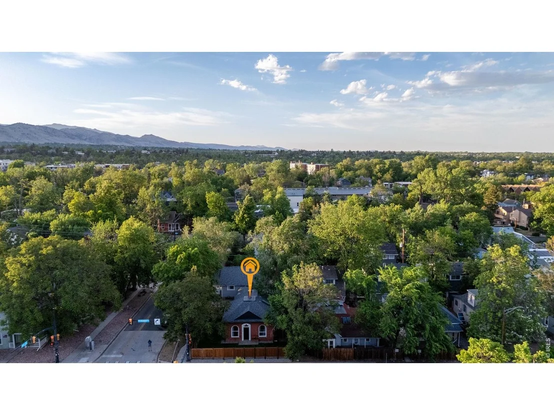 Photo of 1905 Arapahoe Ave