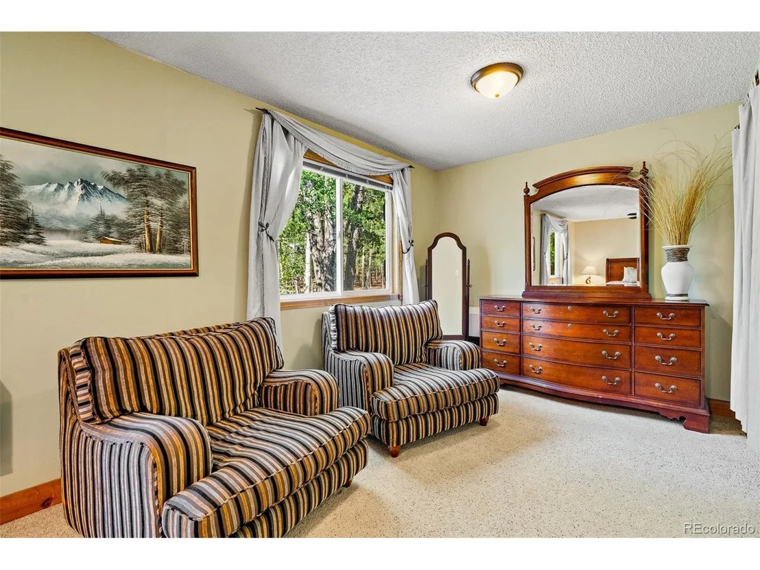 Photo of 163 Meadow View Ln