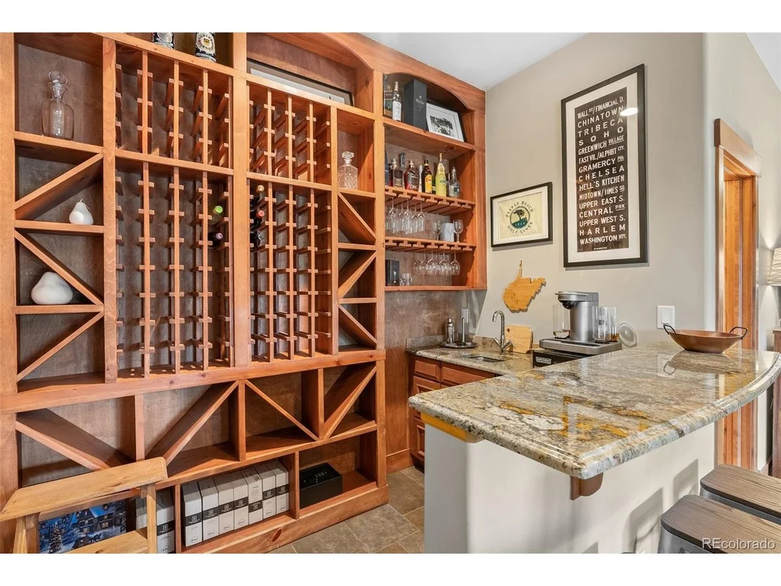 Photo of 11272 Belle Meade Dr