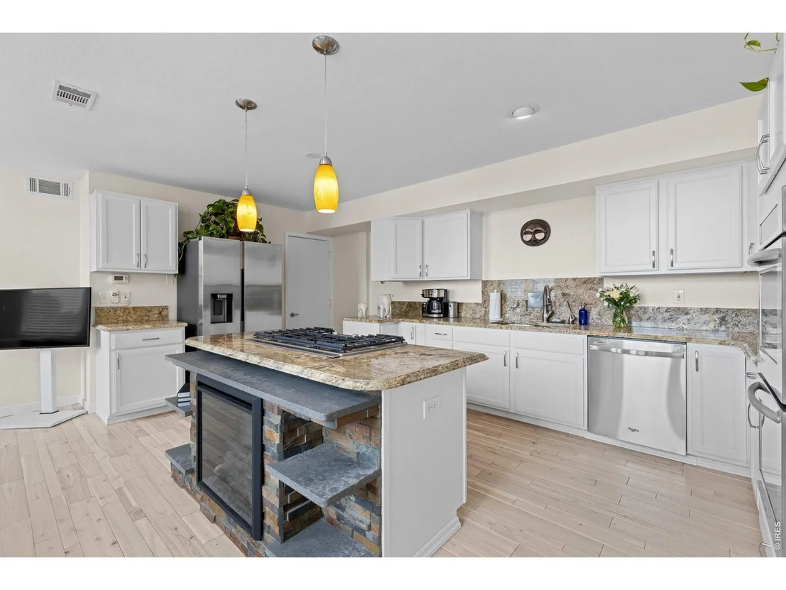 Photo of 1173 Quince Ave