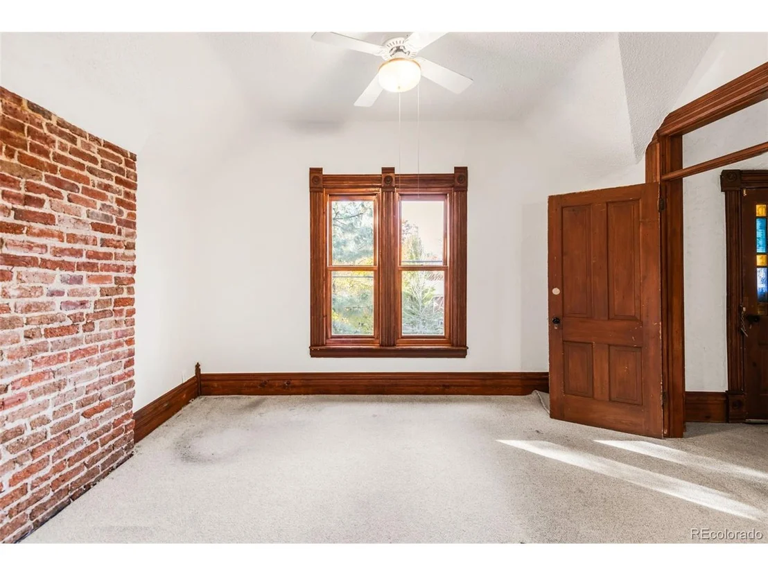 Photo of 3336 Bryant St
