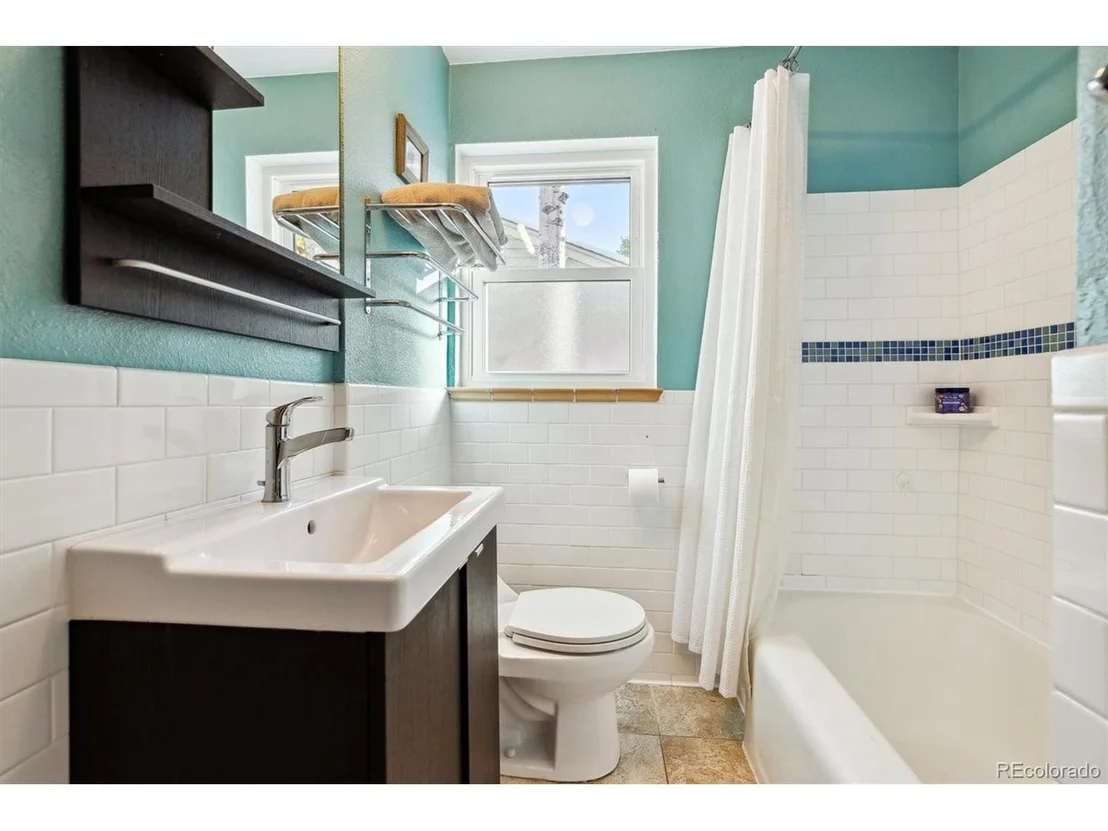 Photo of 3044 Eudora St