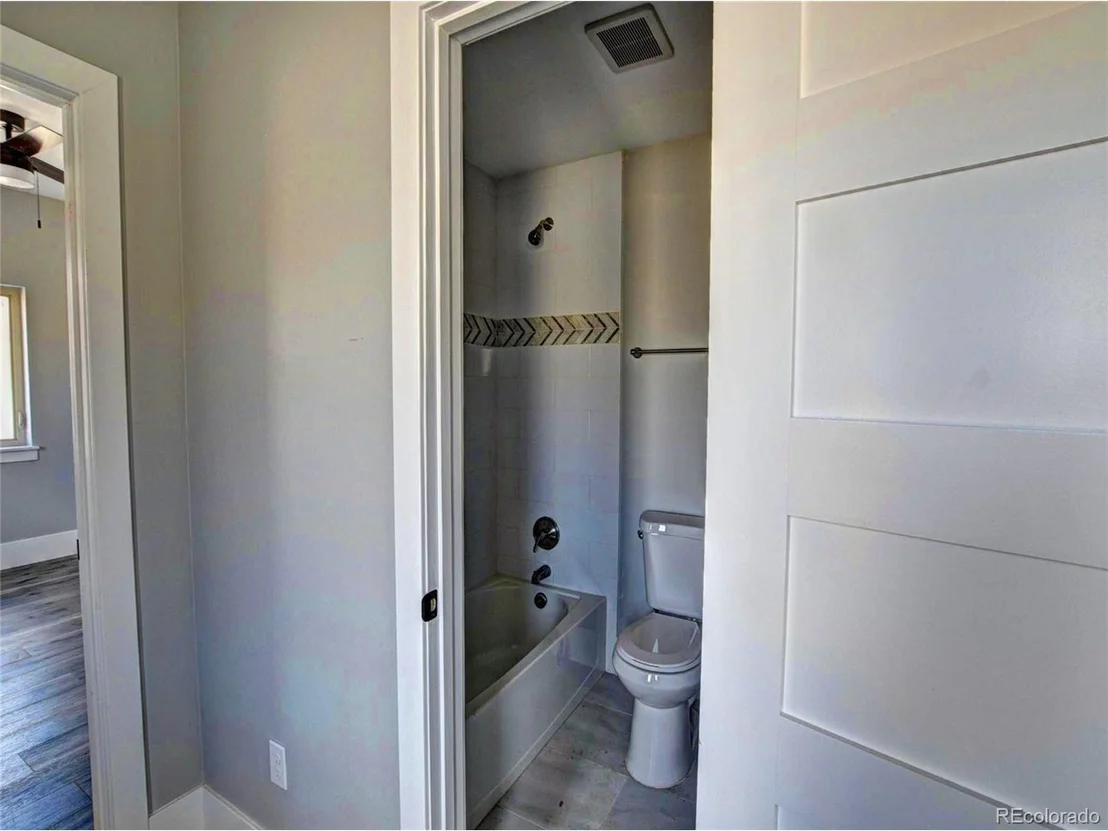 Photo of 2339 Arrowhead Dr