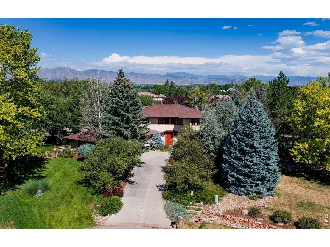 Photo of 7271 Longview Dr