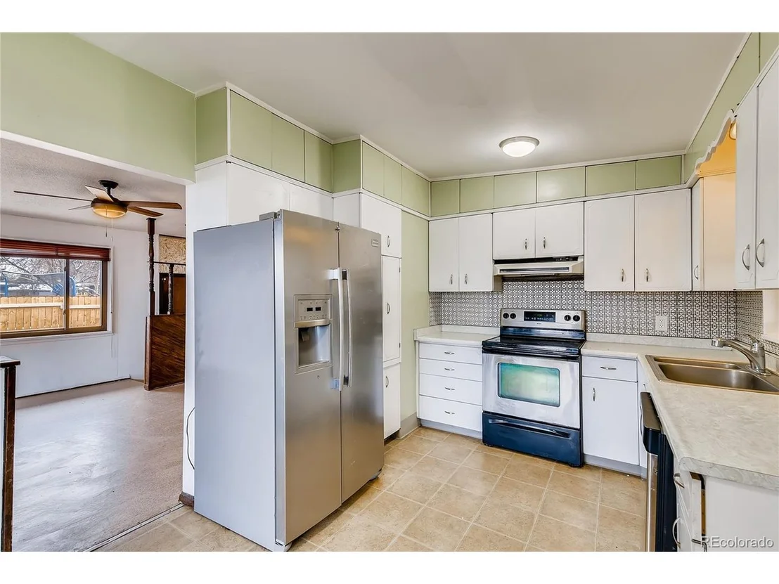 Photo of 8691 Mcelwain Blvd