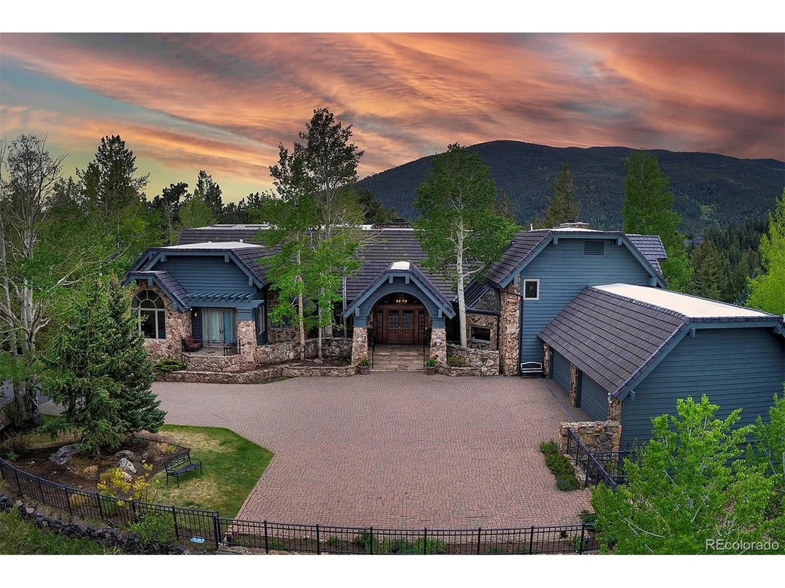 Photo of 1275 Silver Tip Ln