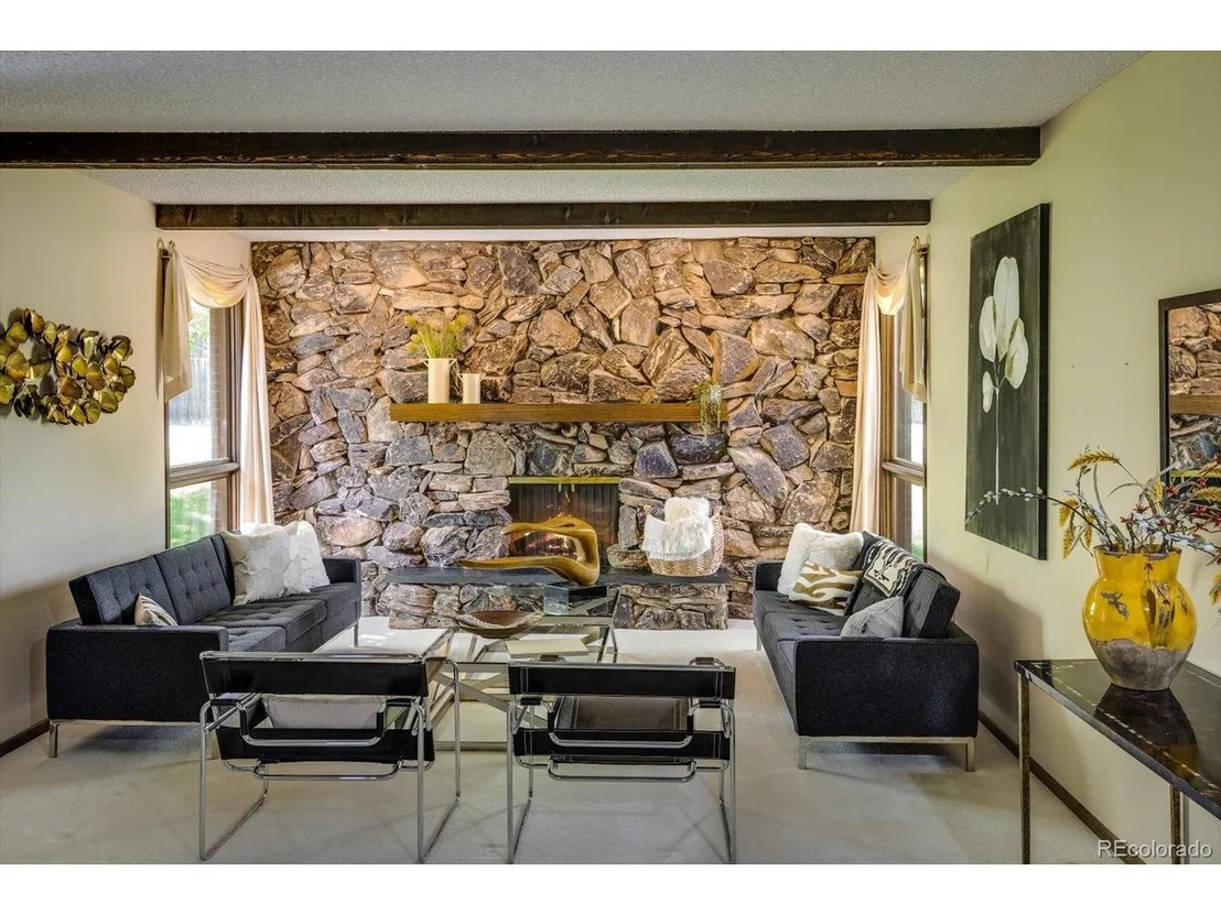 Photo of 8862 Comanche Rd