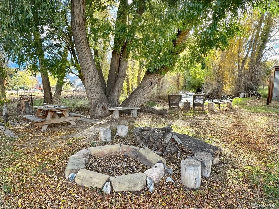 Photo of 7008 County Road 107
