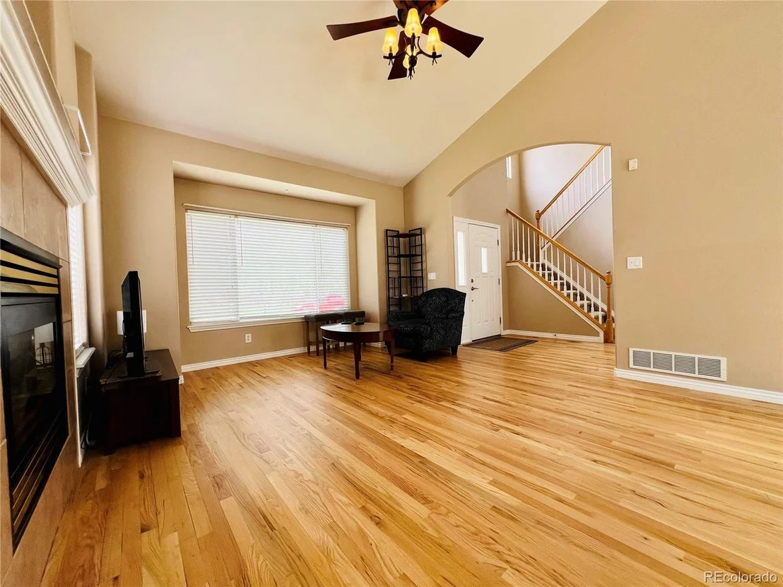 Photo of 6188 Viewpoint Ave