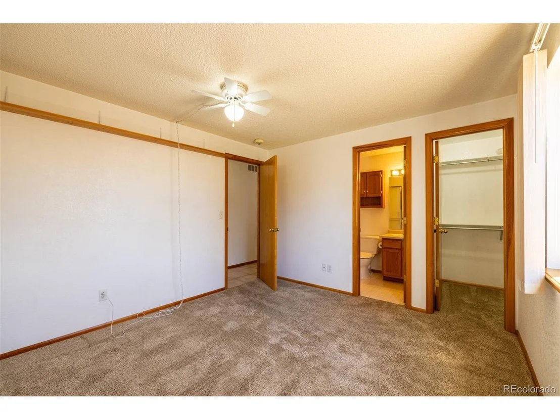 Photo of 1019 Red Oak Dr