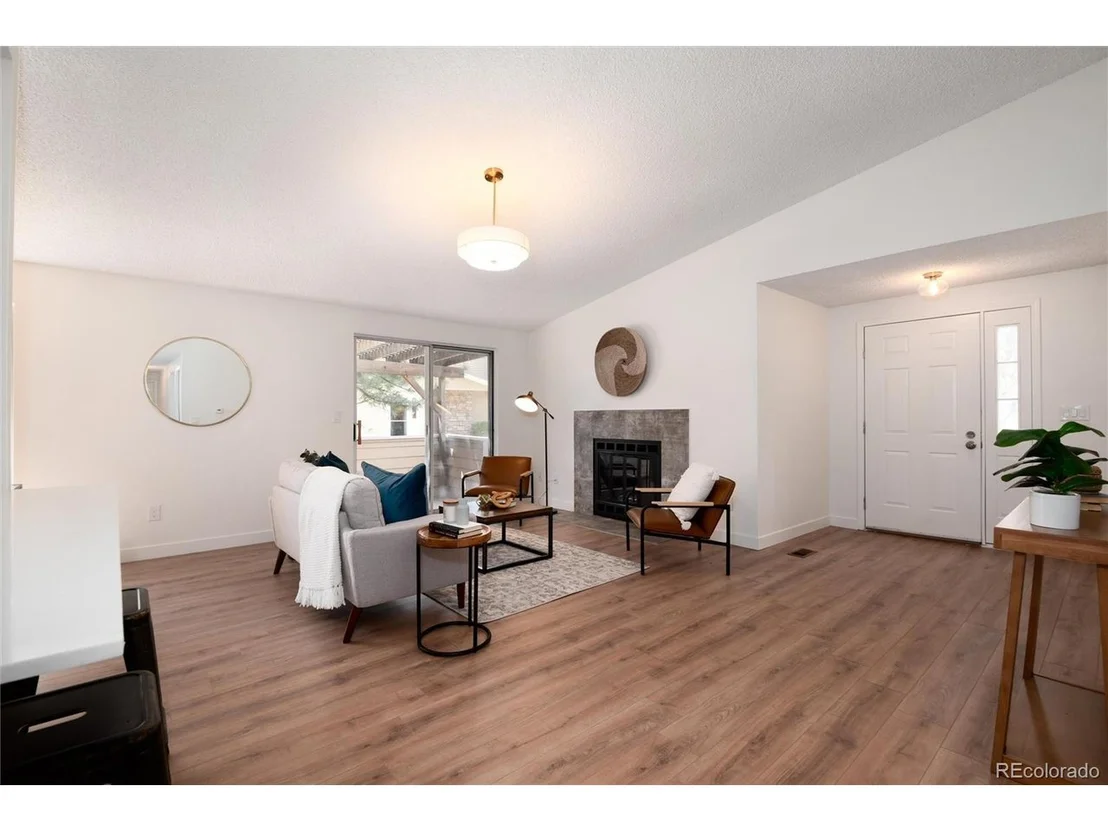 Photo of Unit D at 8422 Everett Way