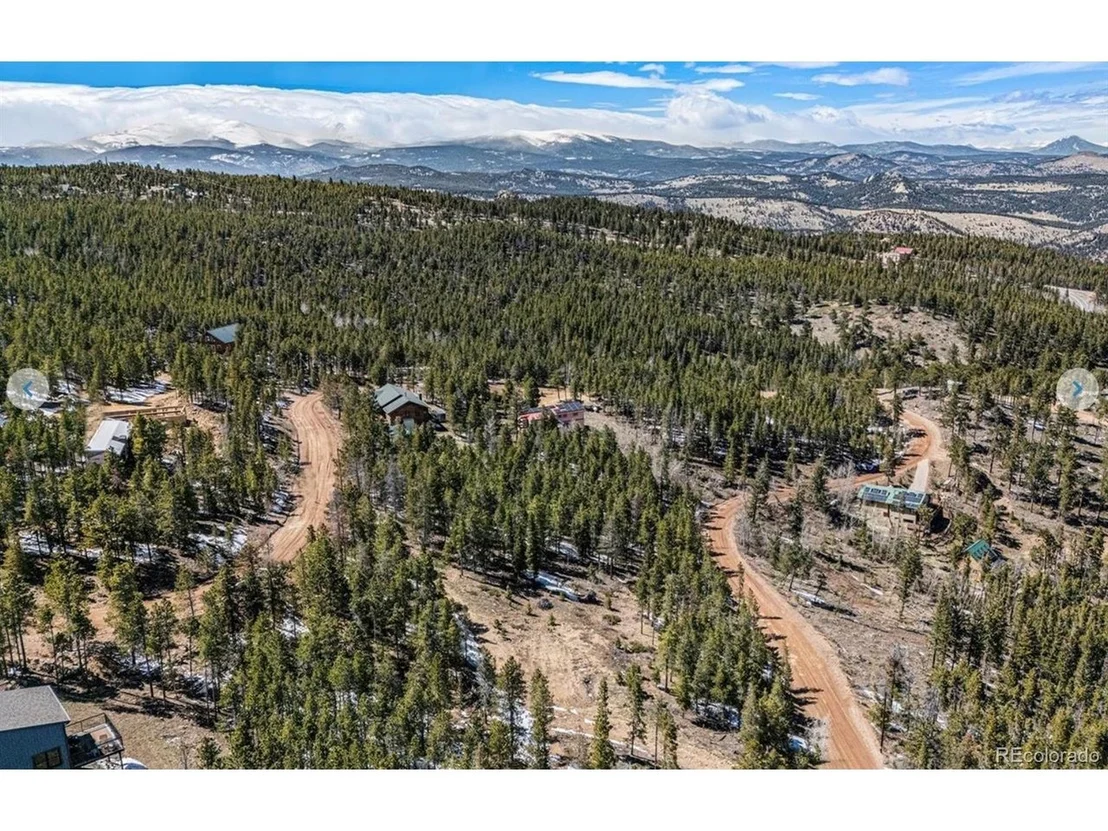 Photo of 739 Divide View Dr