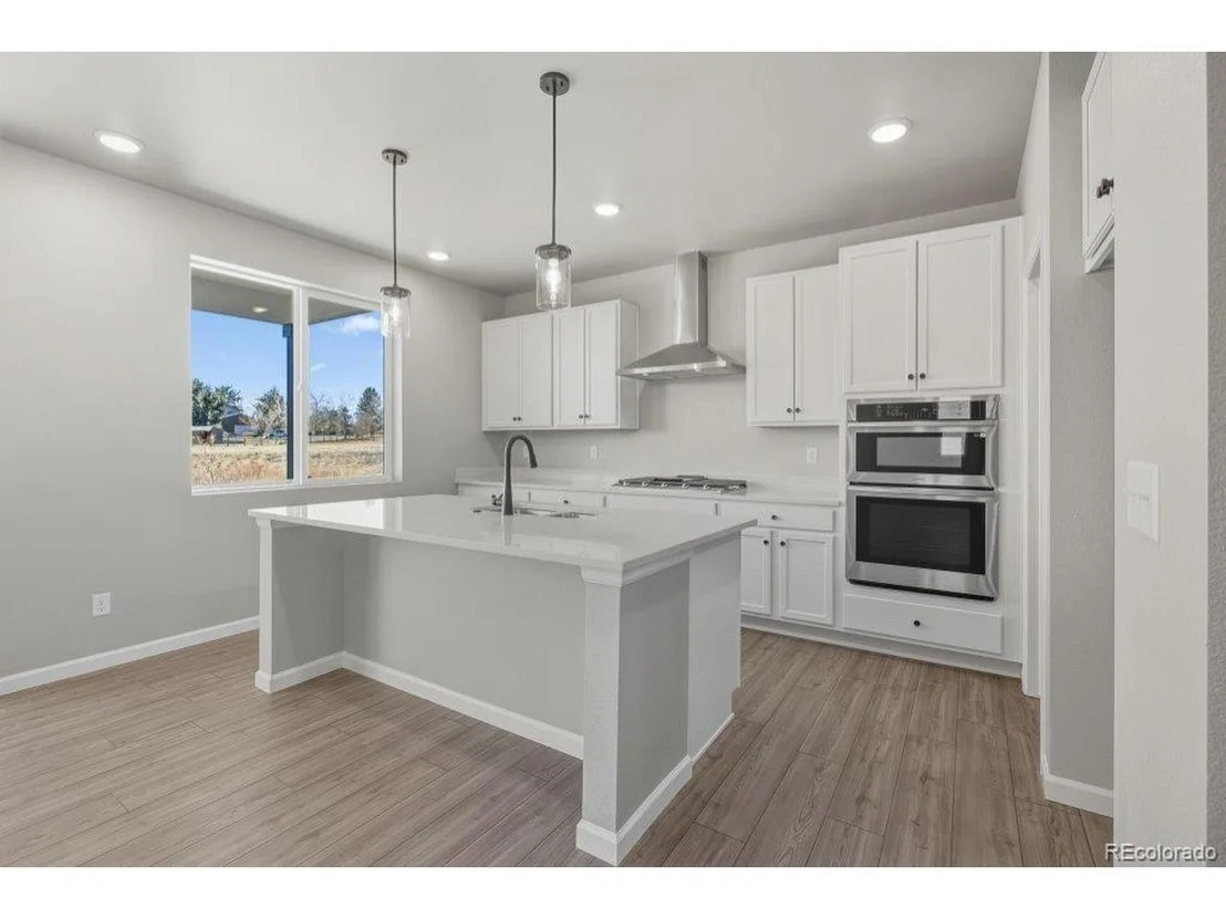 Photo of 16933 Ballinger Cir