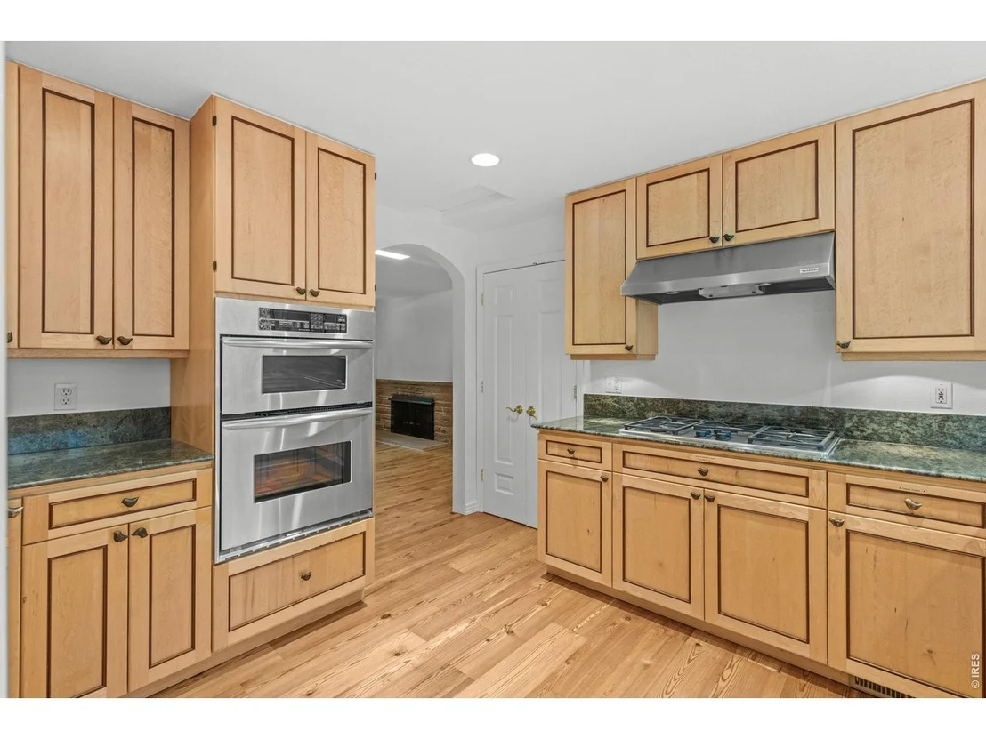 Photo of 1709 Mariposa Ave
