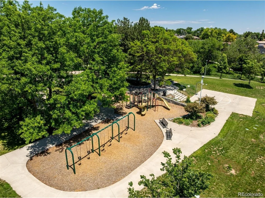 Photo of 9917 Clark Dr