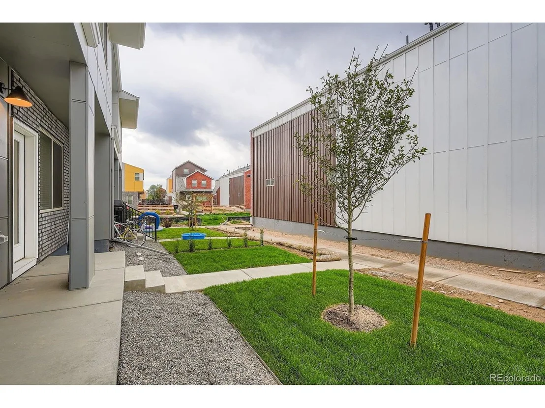Photo of 15328 W 68th Loop