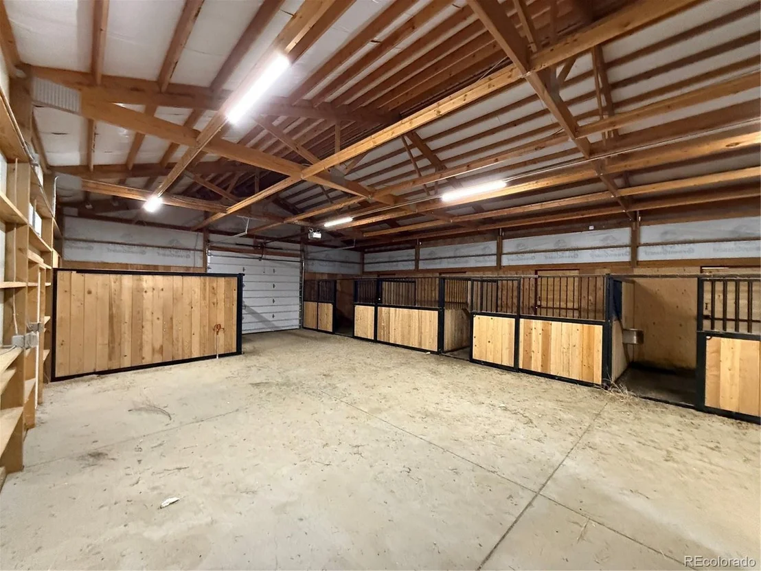 Photo of 22500 Cow Cir
