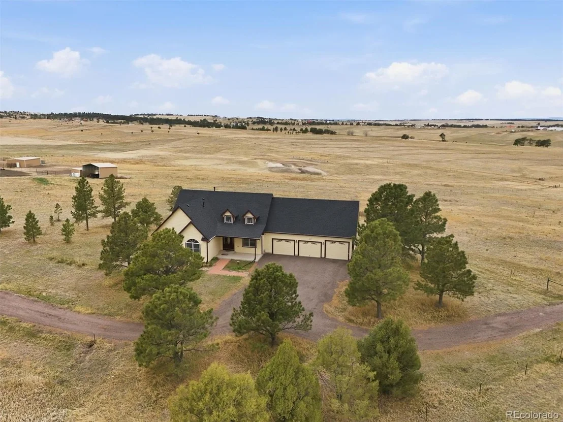 Photo of 7655 Summer Cir