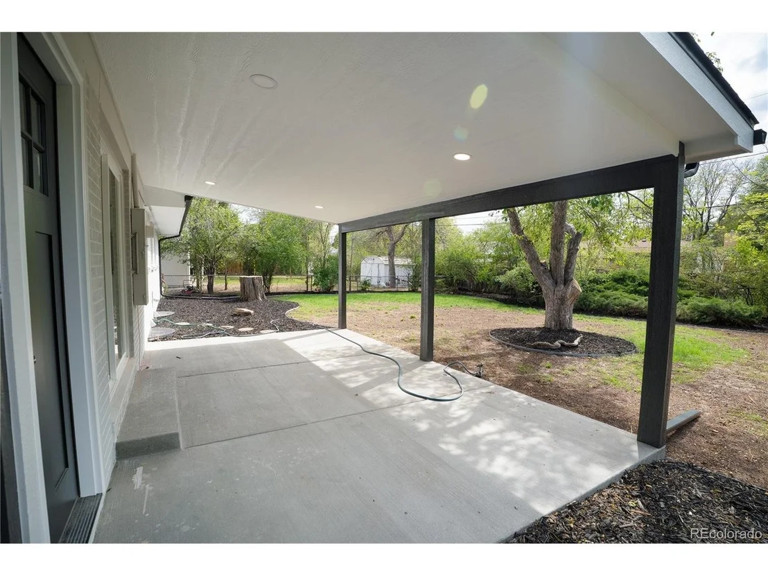 Photo of 451 Lansing St