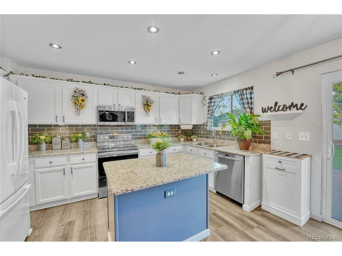 Photo of 11312 Haswell Dr