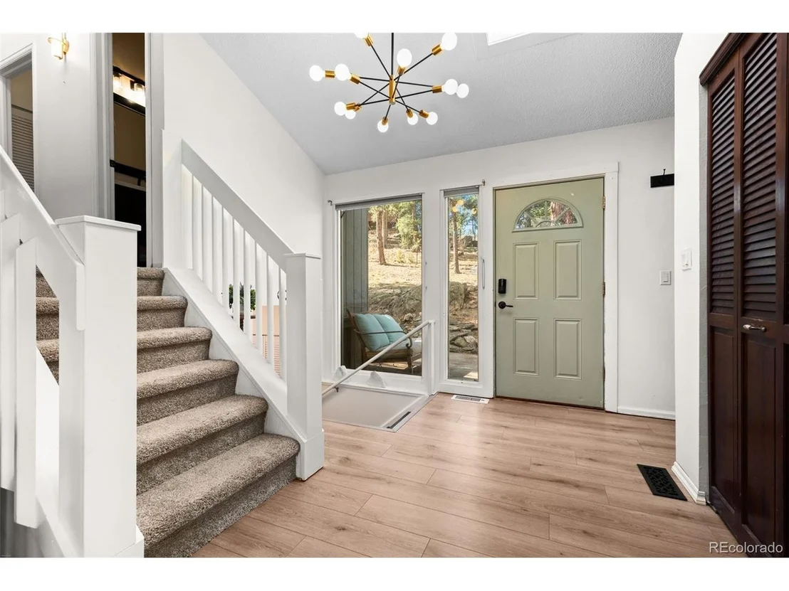 Photo of 20 Long Ridge Dr