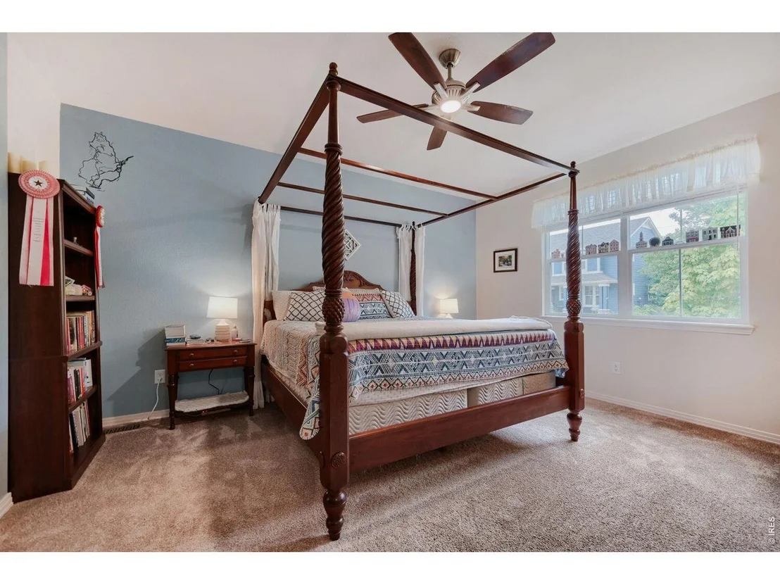Photo of 537 Peregrine Cir