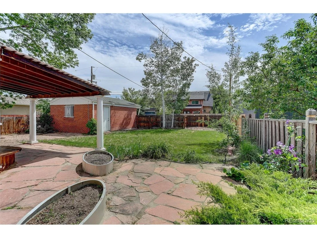 Photo of 4250 Hooker St